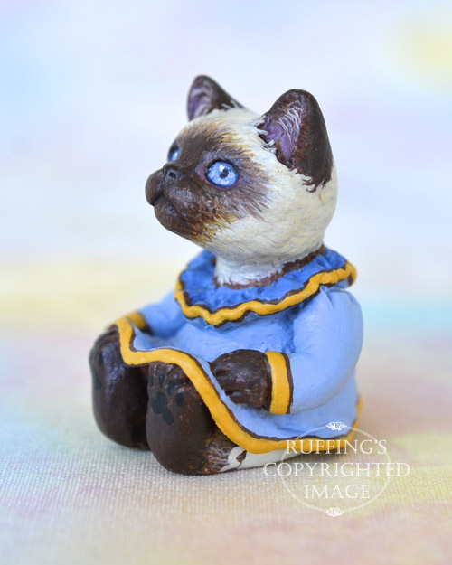 Iris, Original One of a kind Dollhouse sized Ragdoll Cat by Max Bailey