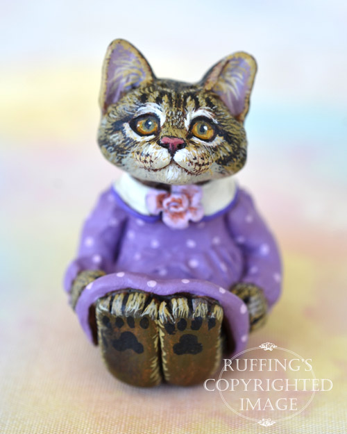 Lucinda Miniature Silver Tabby Maine Coon Cat Art Doll Handmade Original One Of A Kind Kitten By Artist Max Bailey Ruffing S Cat Art Dolls And Hug Me Slug Stuffed Animal Art