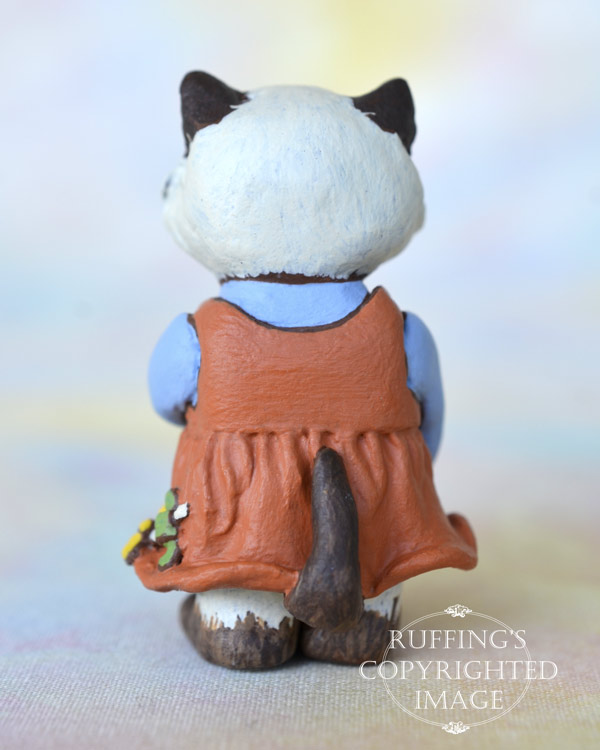 Miniature Original Himalayan Cat Art Doll Kitten Figurine, Maura by Max  Bailey - Ruffing's Artist Dolls and Toys