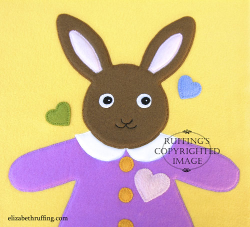 Hug Me! Bunny applique by Elizabeth Ruffing